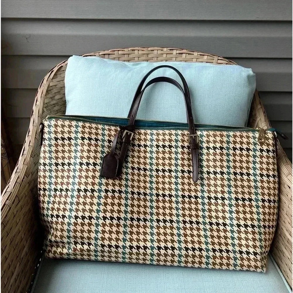 Spartina 449 Houndstooth Travel Bag - Picture 2 of 16